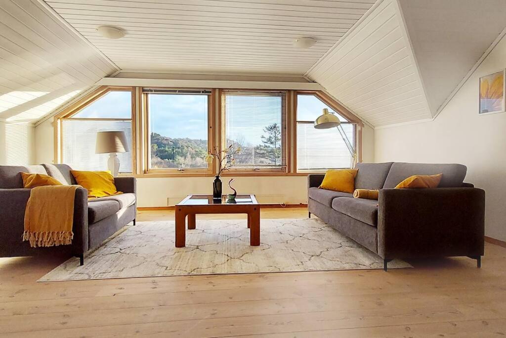 Large Home In Sola Tananger Extérieur photo