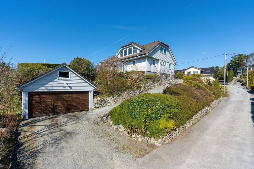 Large Home In Sola Tananger Extérieur photo
