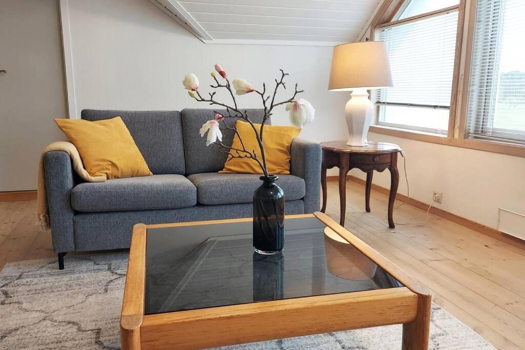 Large Home In Sola Tananger Extérieur photo